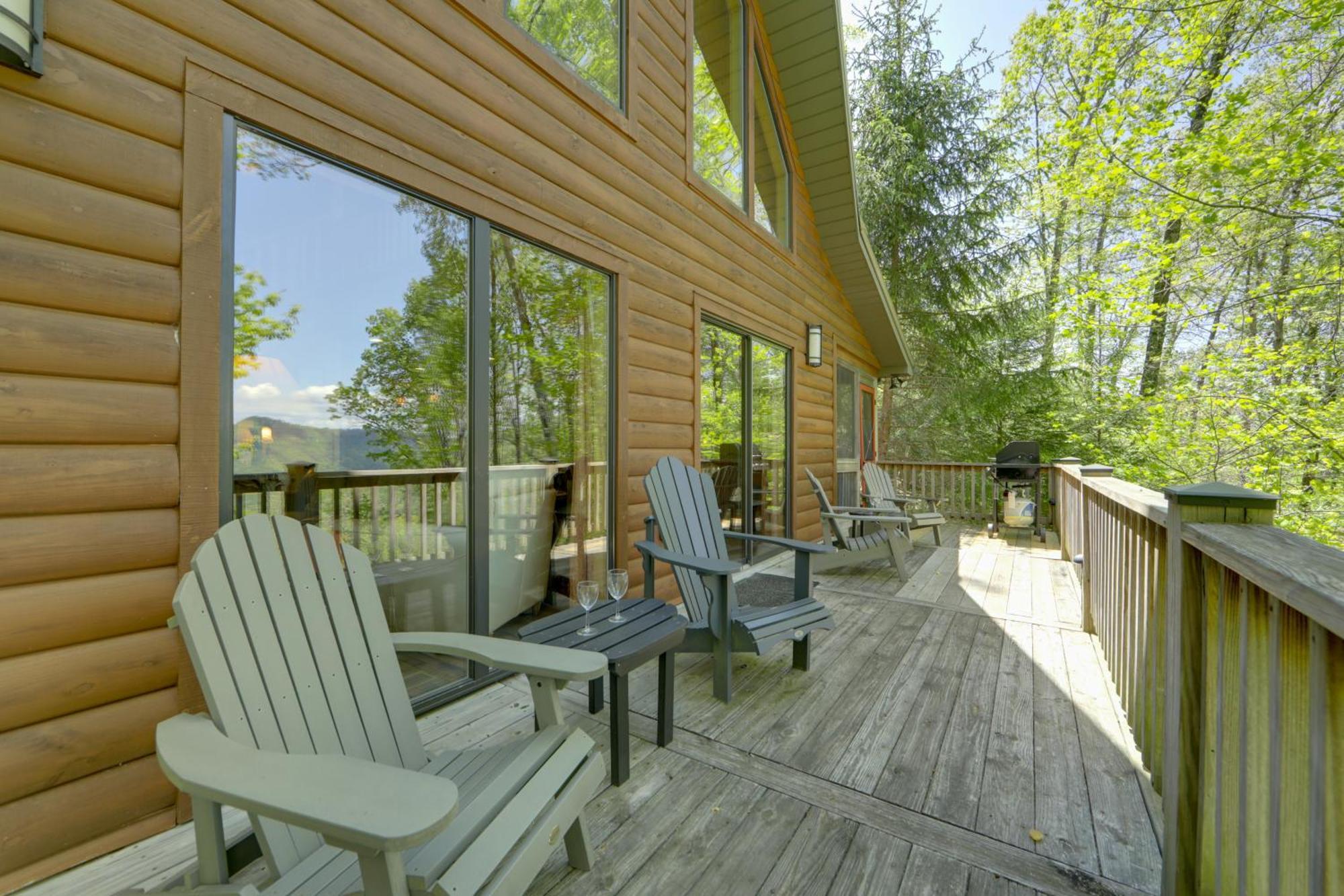 Bryson City Cabin With Hot Tub And Mountain Views! Екстериор снимка